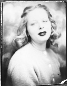 Black and white photo of blonde women in 1950's.